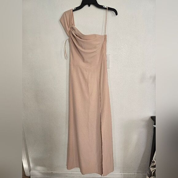 Amsale Dorothy Bridesmaid One Shoulder Dress Size 4 in Blush - Picture 1 of 10